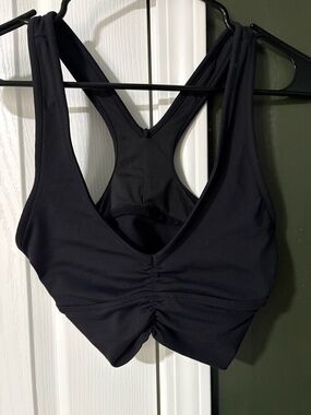 Black Alo Yoga V-Neck Sports Bra